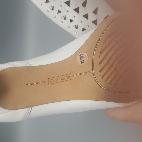 Vince Camuto Ivory White Leather Peep Hole Bootties with Silver studs Size 8 - Picture 12 of 16